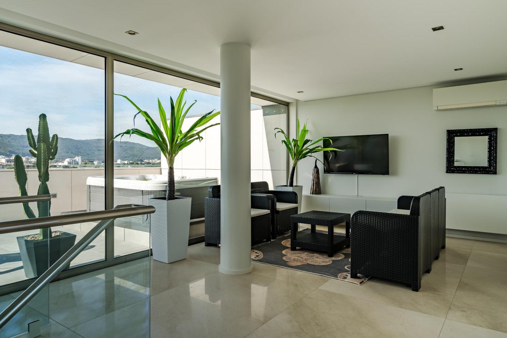 River Town View - Luxury Apartment With Jacuzzi On Terrace Viana do Castelo Luaran gambar