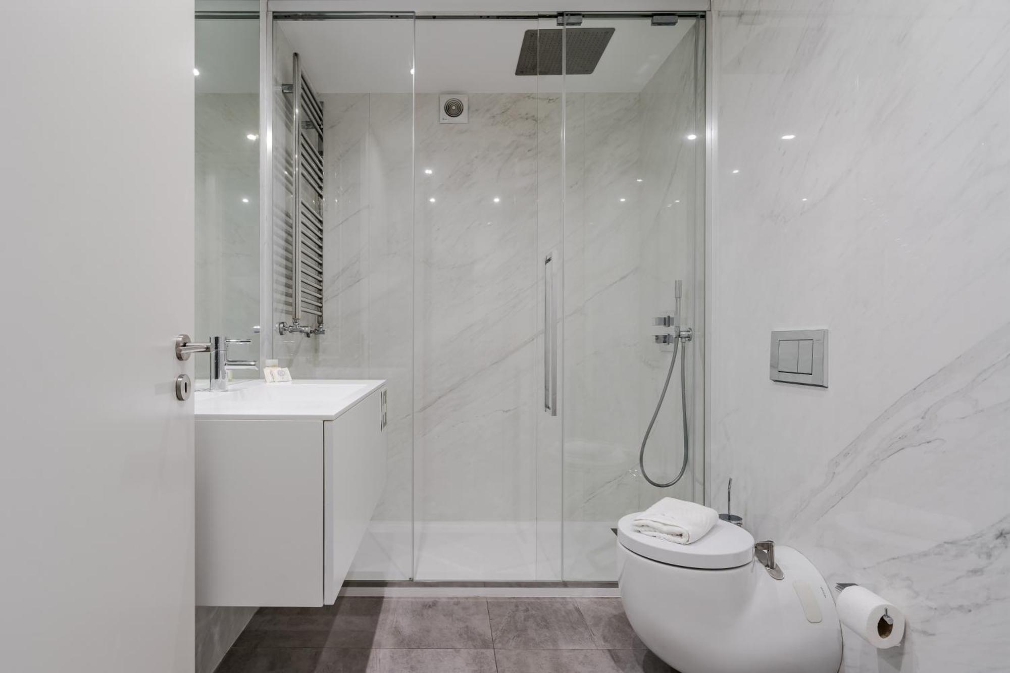 River Town View - Luxury Apartment With Jacuzzi On Terrace Viana do Castelo Luaran gambar